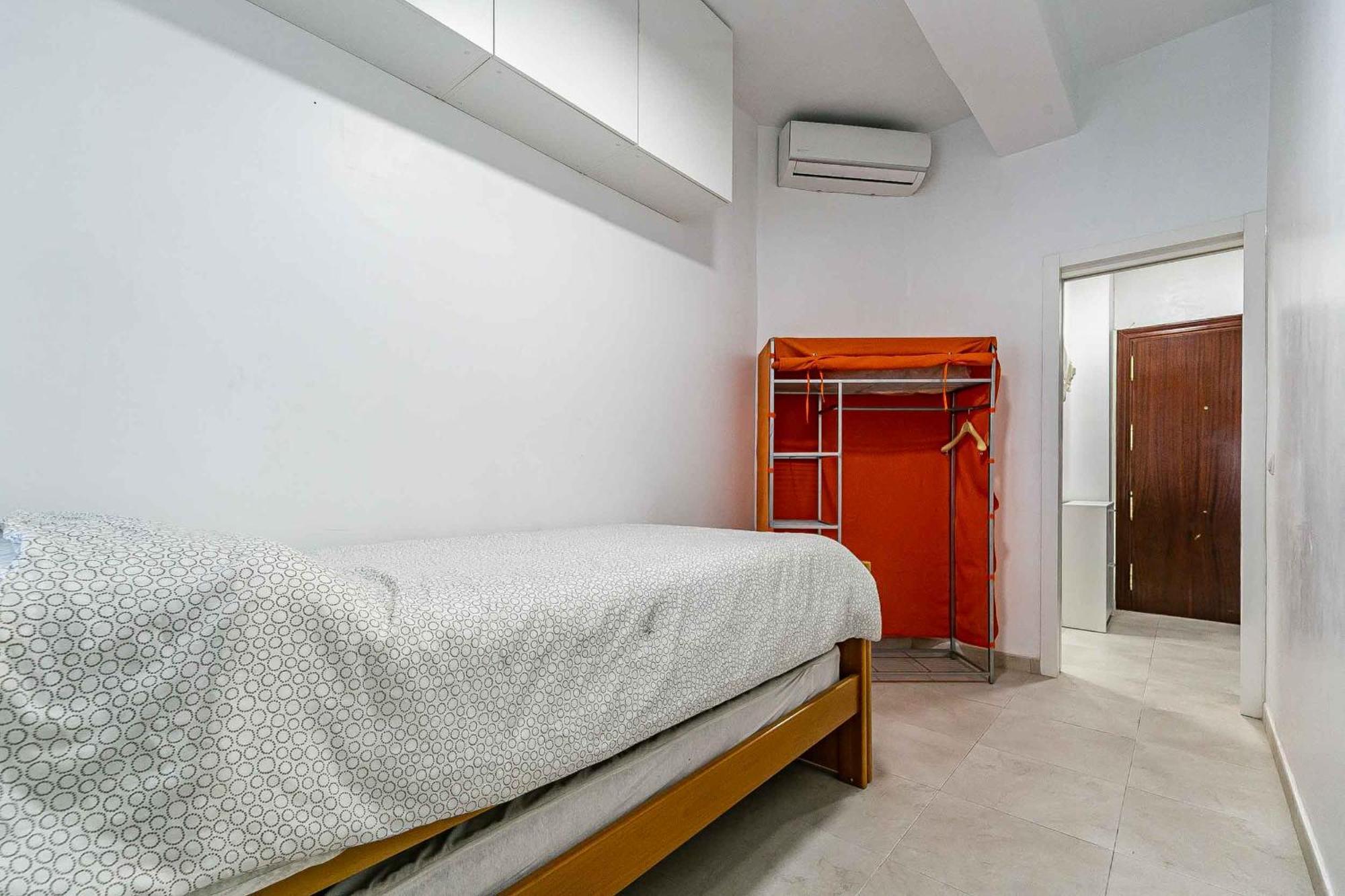 Apartamento Completo Con Garaje Cerca Del Mar *